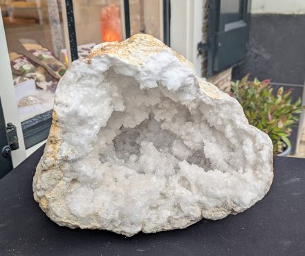 Marokkaanse Bergkristal Geode 'schaal'  XXL extra kwaliteit  nu in prijs verlaagd!