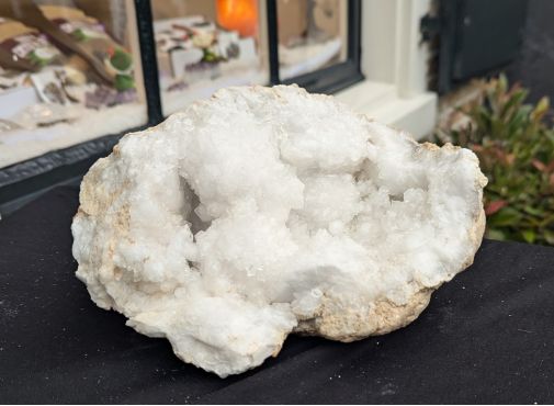 Super Hagel witte Marokkaanse Bergkristal geode XXL extra